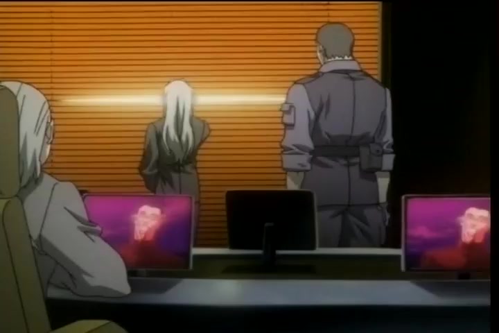 [Tsukyio Editing Resources] Hellsing (Episode 1) Raw Clips (82) (tsukyio.com).mp4